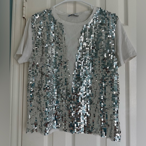 NWOT Zara sequined T-Shirt size medium. - Picture 1 of 4